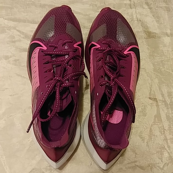 Nike Zoom Gravity - Picture 4 of 5